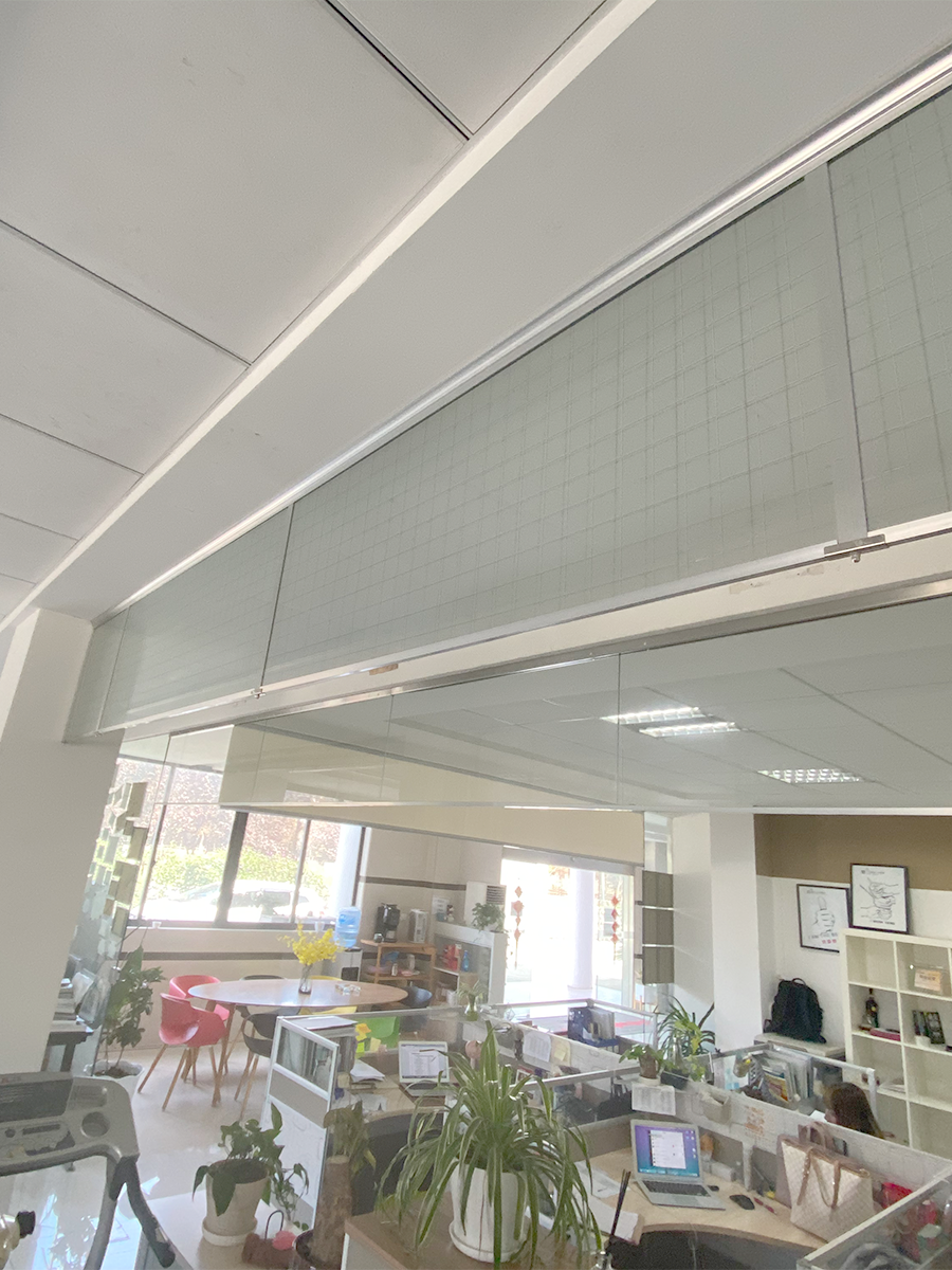 玻璃挡烟垂壁--夹丝玻璃 玻璃挡烟垂壁(夹丝玻璃)