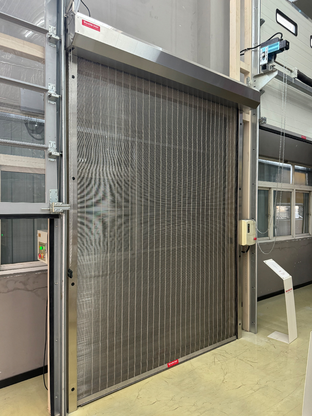 不锈钢通花卷帘门 不锈钢通花卷帘门