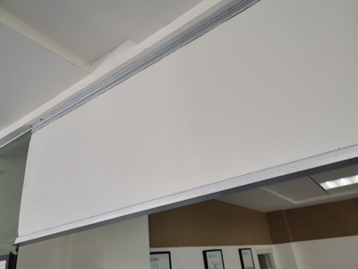 固定式柔性挡烟垂壁走进无锡电力公司