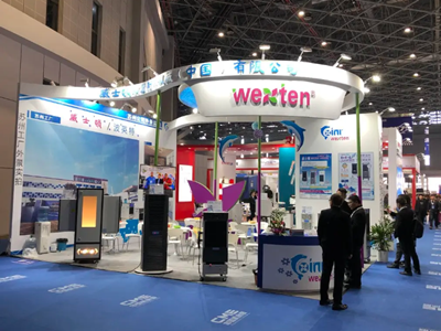 PVC快速卷帘门走进威士顿精密制冷机械(中国)有限公司