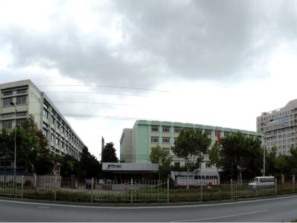 新恒邦门业：为摩根新材料（上海）有限公司打造定制抗风卷帘门